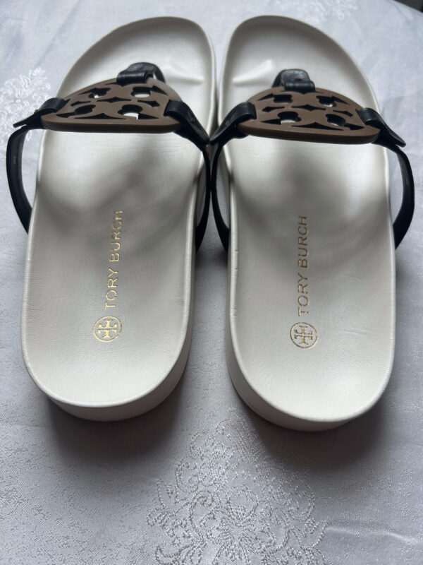 10 TB(1) Tory Burch Miller Cloud