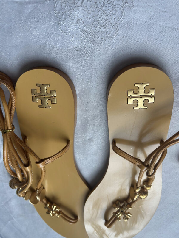 16 TB Tory Burch Gladiator Sandals