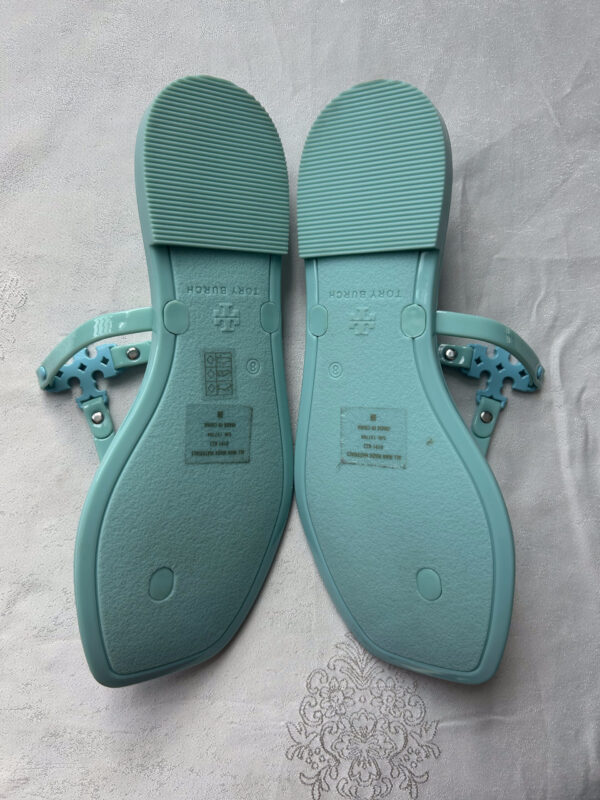 18 TB(2) Tory Burch Roxanne Jelly Sandals