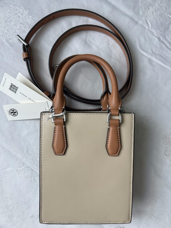 23 TB(3) Tory Burch Mini Shopper with Strap