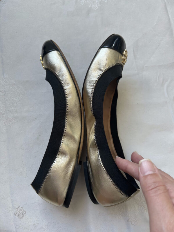 2TB(2) Tory Burch Jollie Ballet Flat