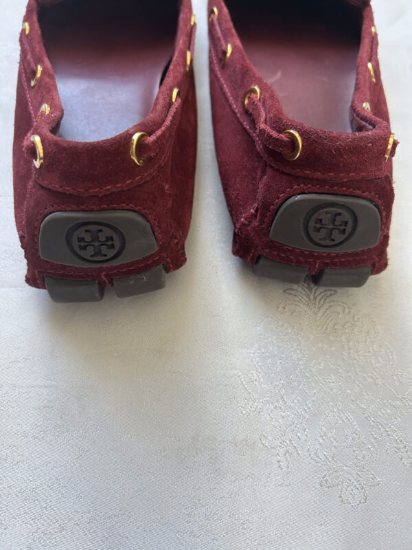 5 TB(1) Tory Burch Loafers