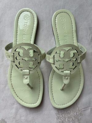 51 TB(4) Tory Burch Miller Patent Sandal