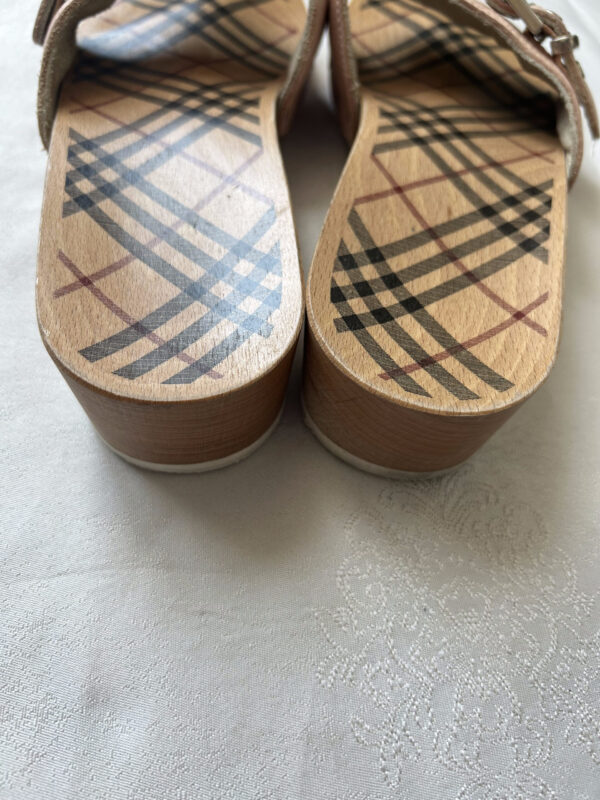 Burberry Wood & Leather