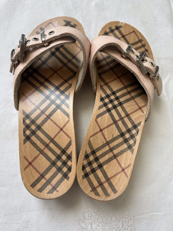 Burberry Wood & Leather