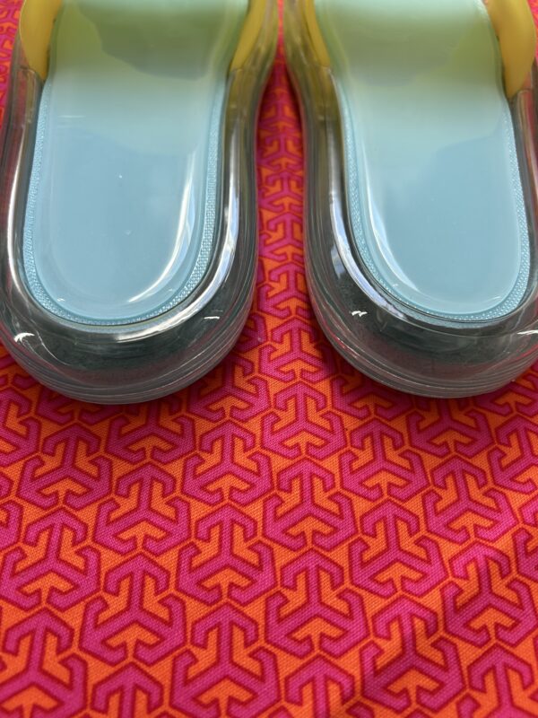 69 TB (1) Tory Burch Jelly Sandals